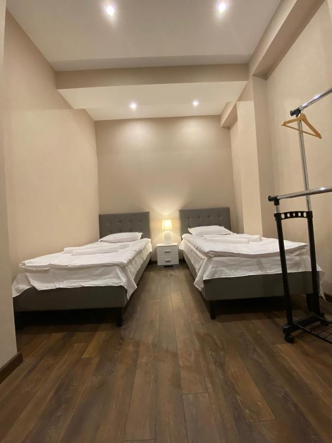 Apartment Sixteen Tbilissi Extérieur photo